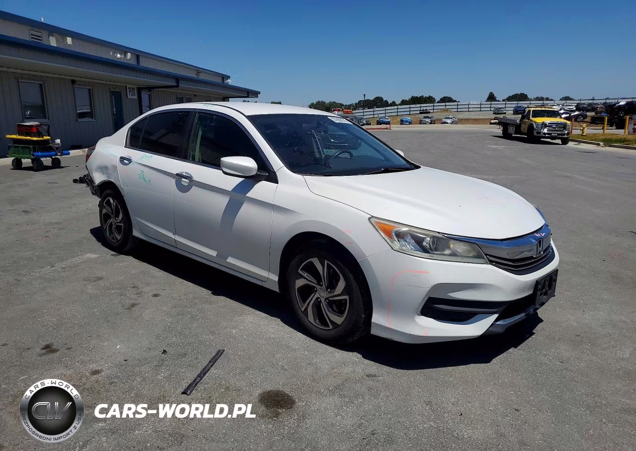 2017 Honda Accord Lx VIN:1HGCR2F3XHA015595 - 4