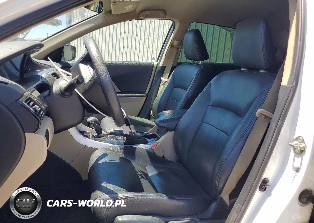 2017 Honda Accord Lx VIN:1HGCR2F3XHA015595 - 7