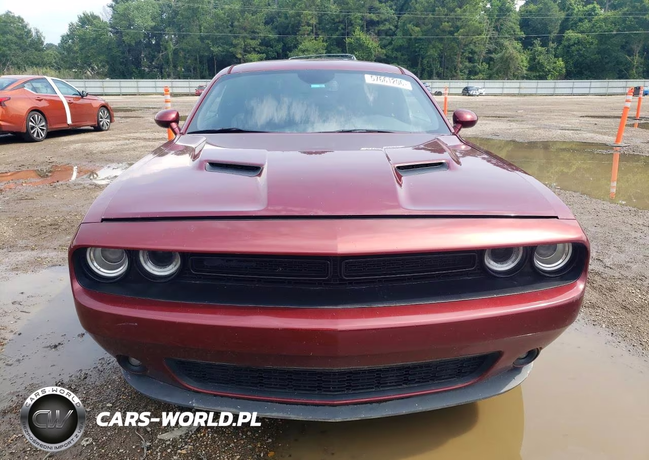 2019 Dodge Challenger Sxt VIN:2C3CDZAG7KH691595 - 5