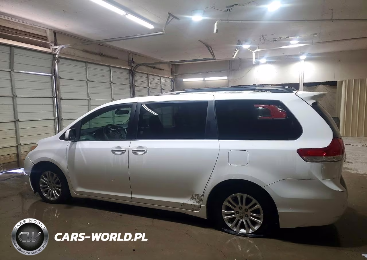 2011 Toyota Sienna Xle 8-Passenger VIN:5TDYK3DC2BS050515 - 2