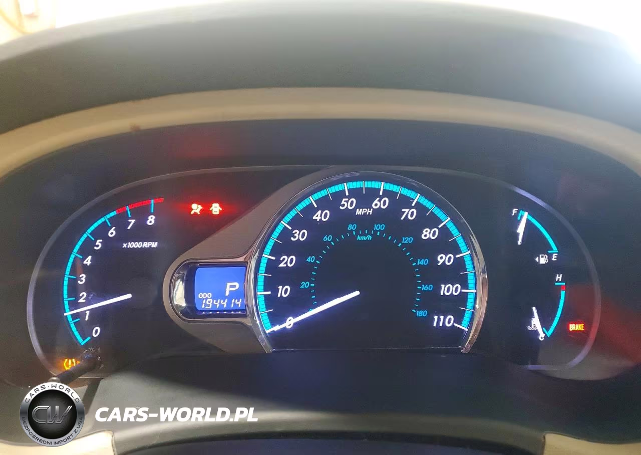 2011 Toyota Sienna Xle 8-Passenger VIN:5TDYK3DC2BS050515 - 9
