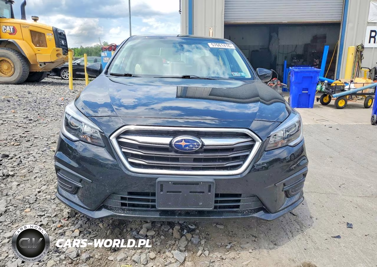 2018 Subaru Legacy 2.5I Premium VIN:4S3BNAC68J3032890 - 5