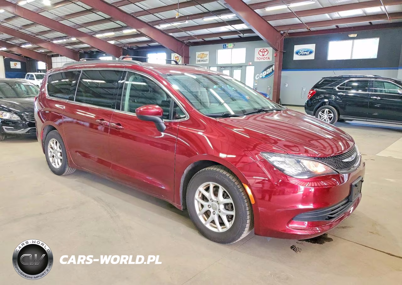 2020 Chrysler Voyager Lxi VIN:2C4RC1DG2LR164338 - 4