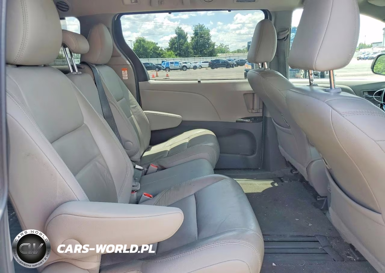 2015 Toyota Sienna Xle 8-Passenger VIN:5TDYK3DC0FS677915 - 11