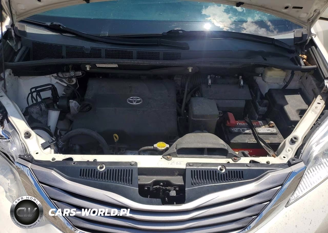 2015 Toyota Sienna Xle 8-Passenger VIN:5TDYK3DC0FS677915 - 12