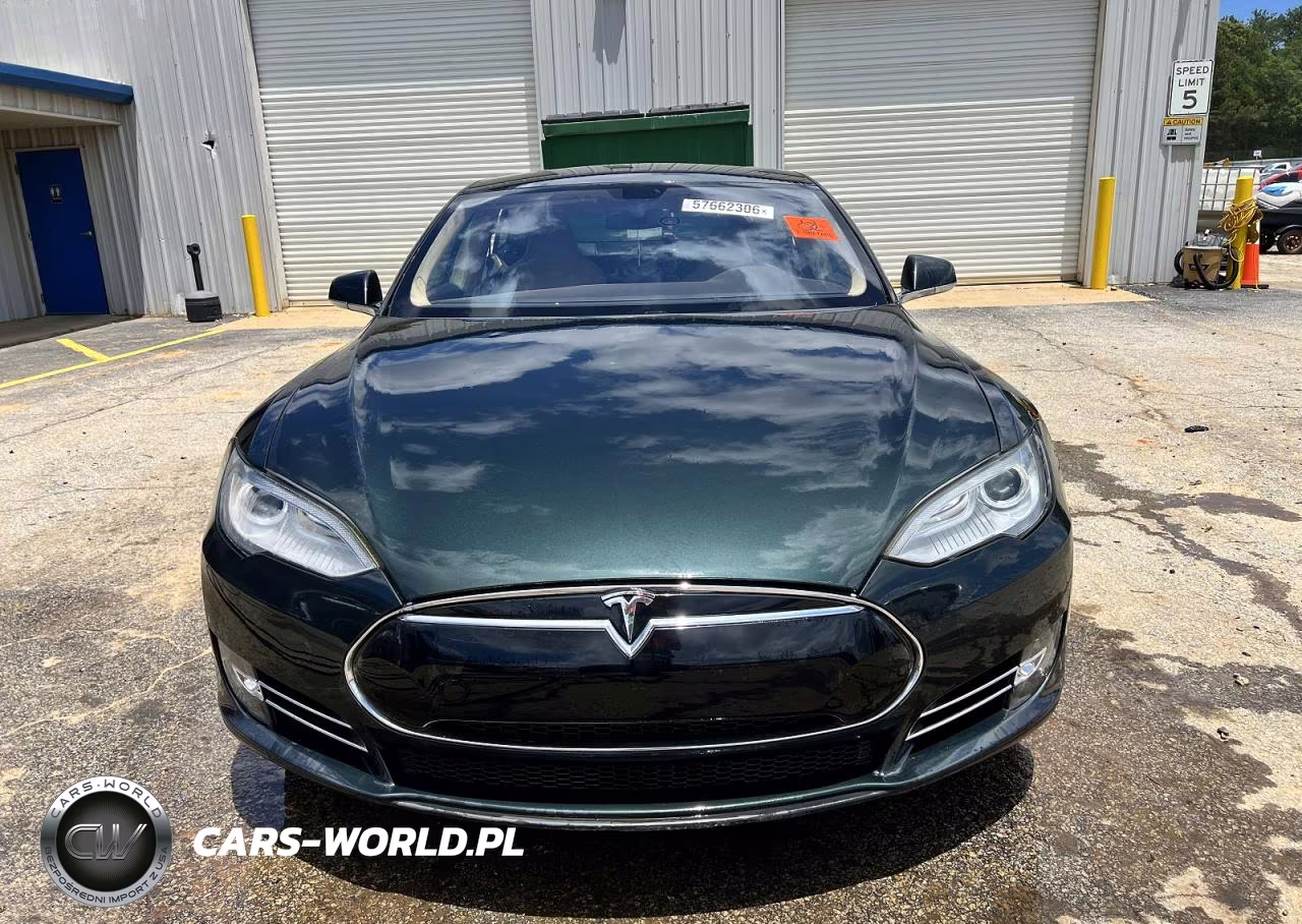2013 Tesla Model S VIN:5YJSA1AC1DFP10732 - 5