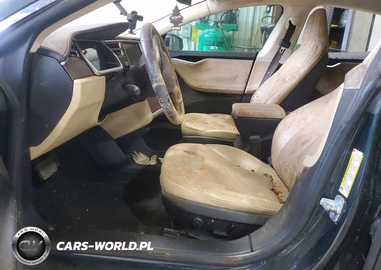 2013 Tesla Model S VIN:5YJSA1AC1DFP10732 - 7