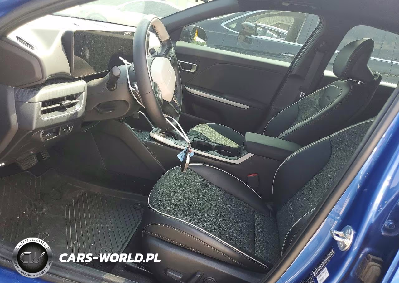 2025 Kia K4 Gt Line VIN:3KPFW4DE0SE251942 - 7