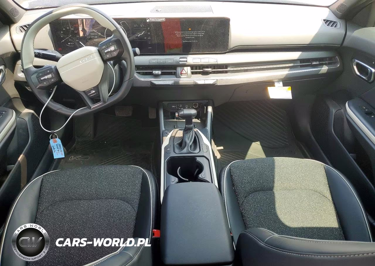 2025 Kia K4 Gt Line VIN:3KPFW4DE0SE251942 - 8