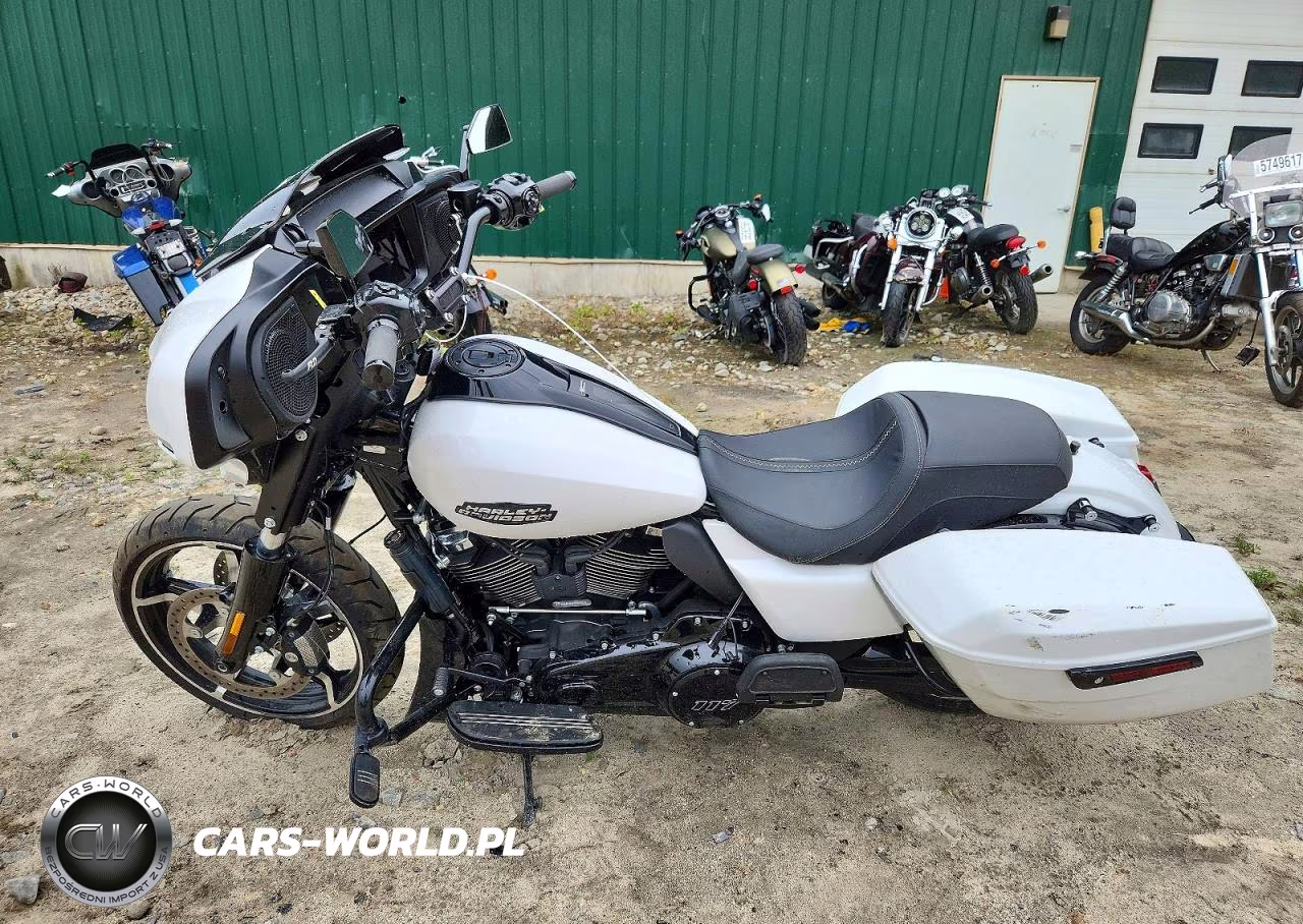 2024 Harley-Davidson Flhx VIN:1HD1KB712RB643085 - 3