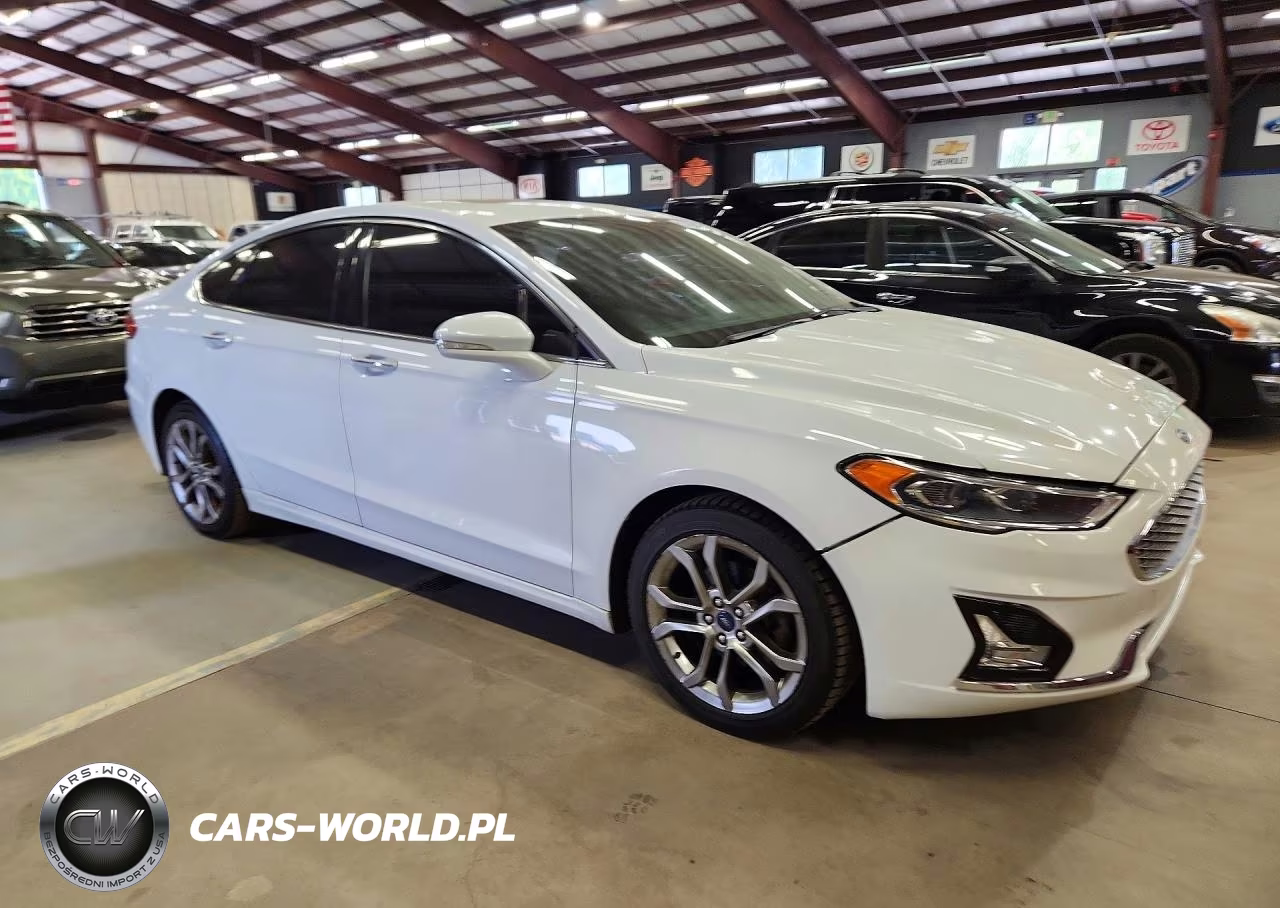 2020 Ford Fusion Titanium VIN:3FA6P0RU4LR100186 - 4