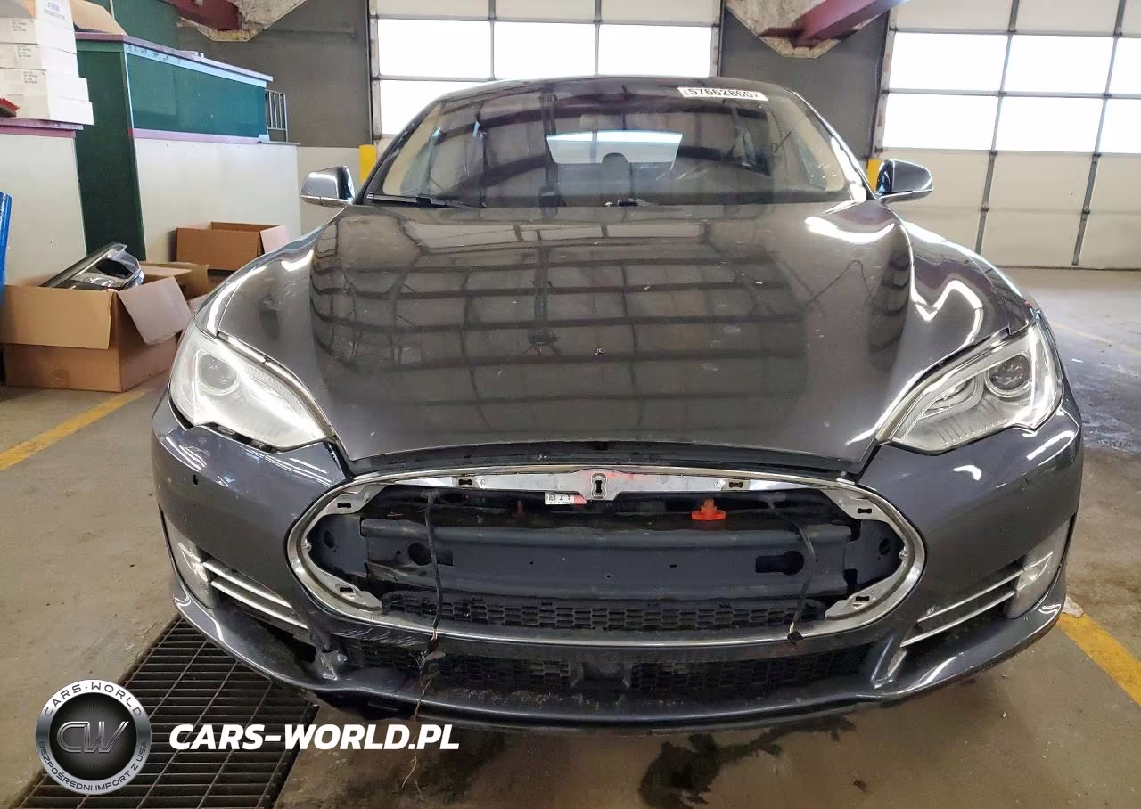 2014 Tesla Model S VIN:5YJSA1H18EFP54149 - 5