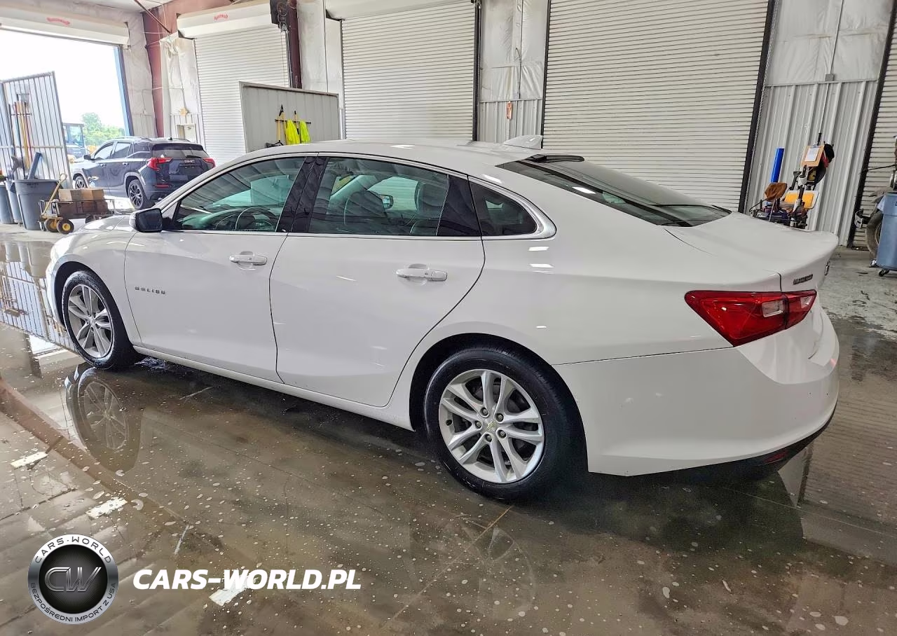 2018 Chevrolet Malibu Lt VIN:1G1ZD5ST0JF193631 - 2