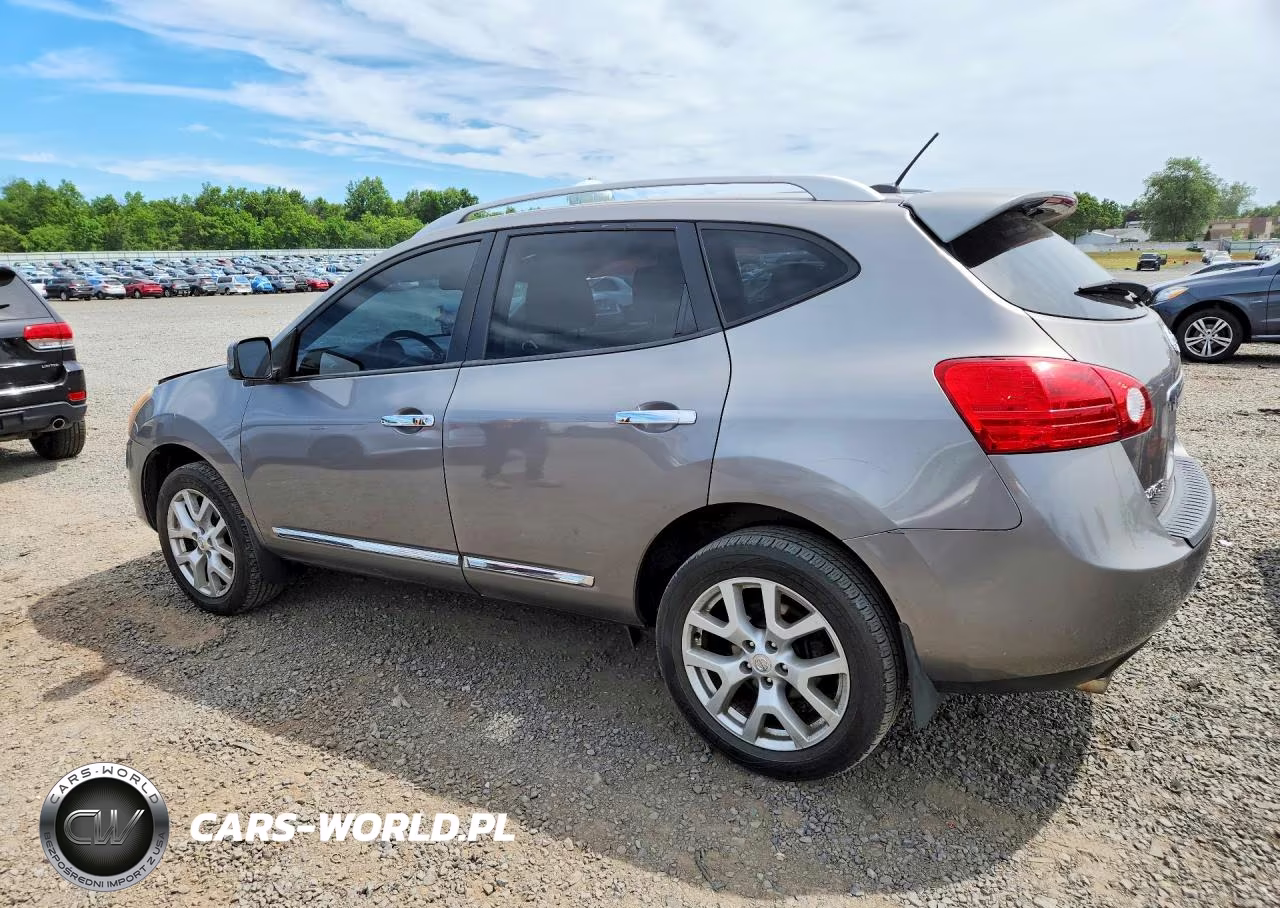 2011 Nissan Rogue S VIN:JN8AS5MV3BW667876 - 2