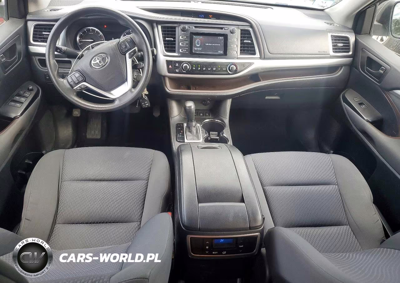 2015 Toyota Highlander Le VIN:5TDBKRFH2FS165249 - 8