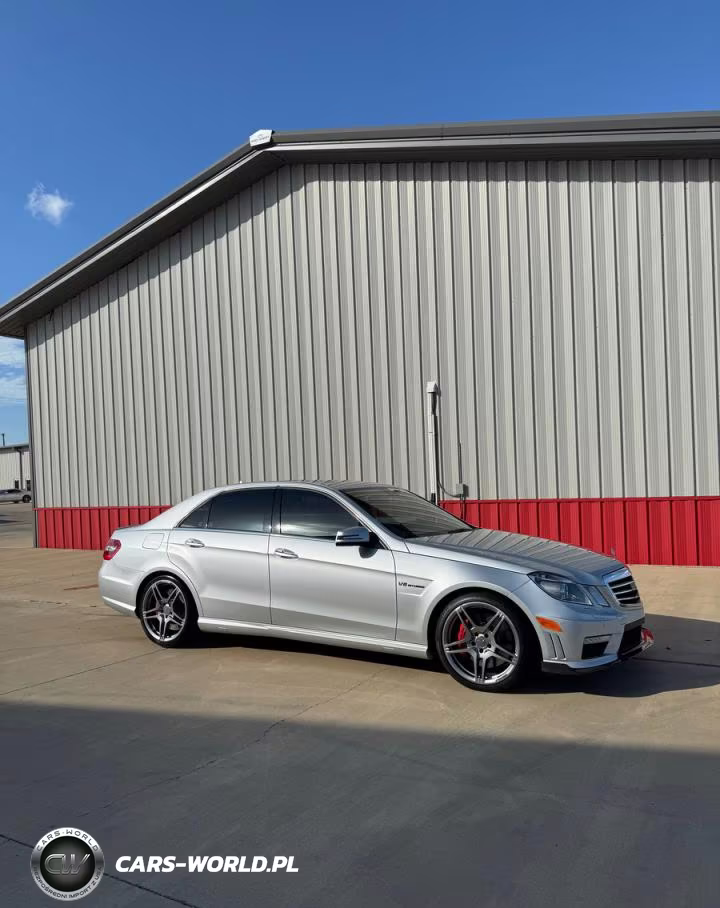 2012 Mercedes-Benz E 63 Amg – zdjęcie 1 z 11