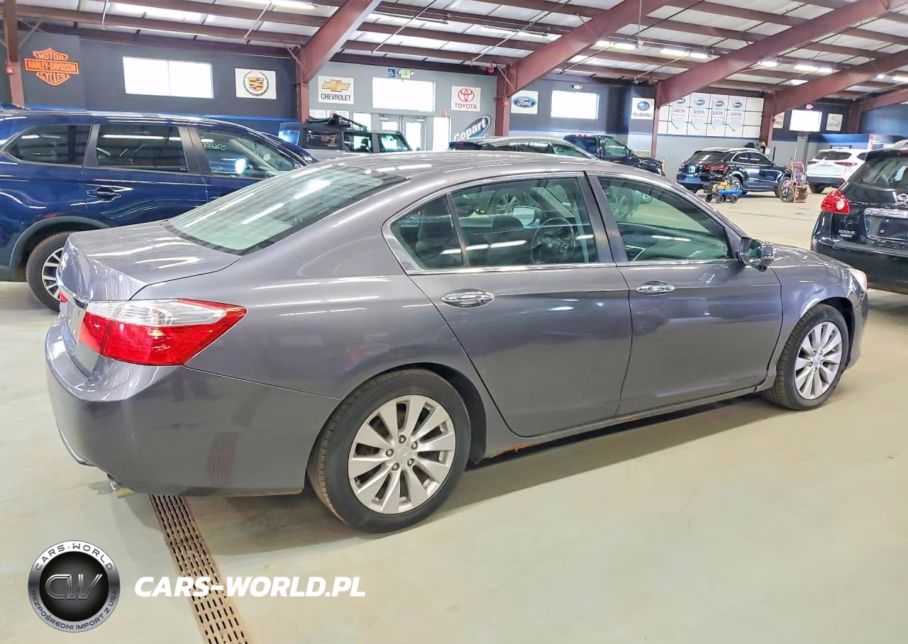 2015 Honda Accord Ex VIN:1HGCR2F7XFA203372 - 3
