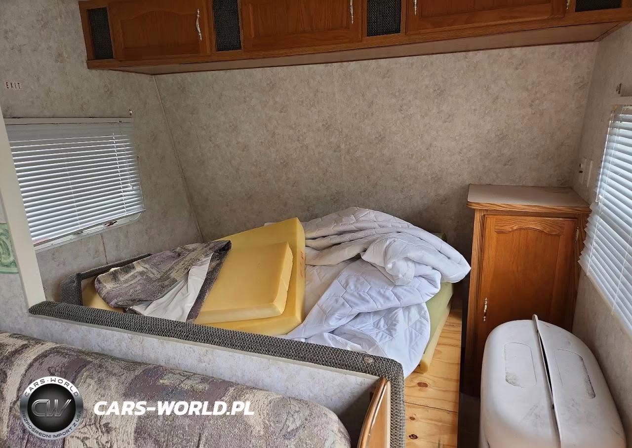2004 Forest River Wildwood Camper VIN:4X4TWDD264Y233073 - 5