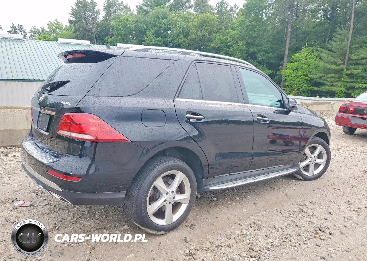 2016 Mercedes-Benz Gle 350 4Matic VIN:4JGDA5HB2GA756964 - 3