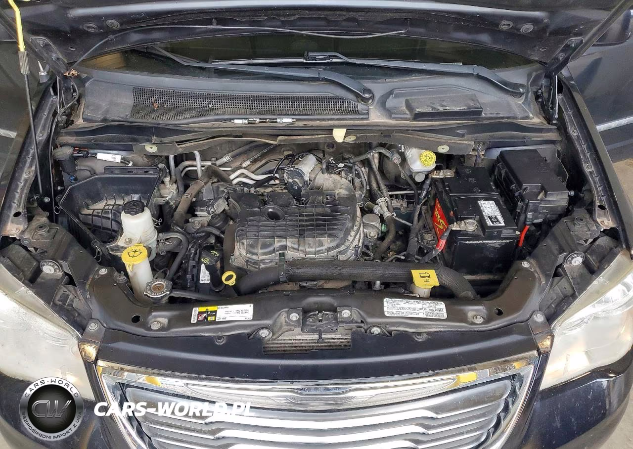 2013 Chrysler Town & Country Touring VIN:2C4RC1BG2DR630743 - 12