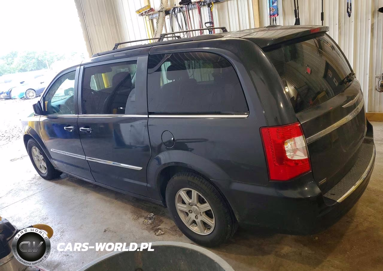 2013 Chrysler Town & Country Touring VIN:2C4RC1BG2DR630743 - 2