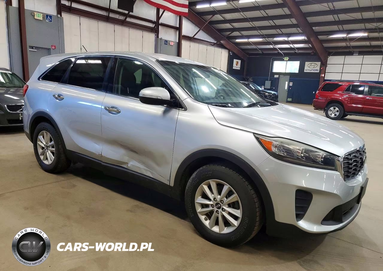 2019 Kia Sorento Lx V6 VIN:5XYPG4A55KG483400 - 4