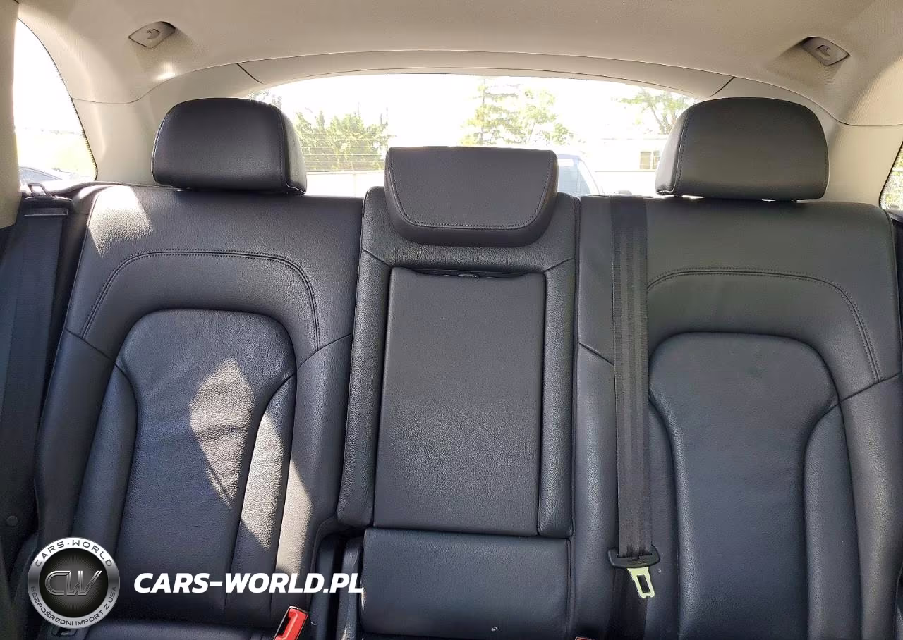 2014 Audi Q5 Premium VIN:WA1CFAFP0EA078103 - 10