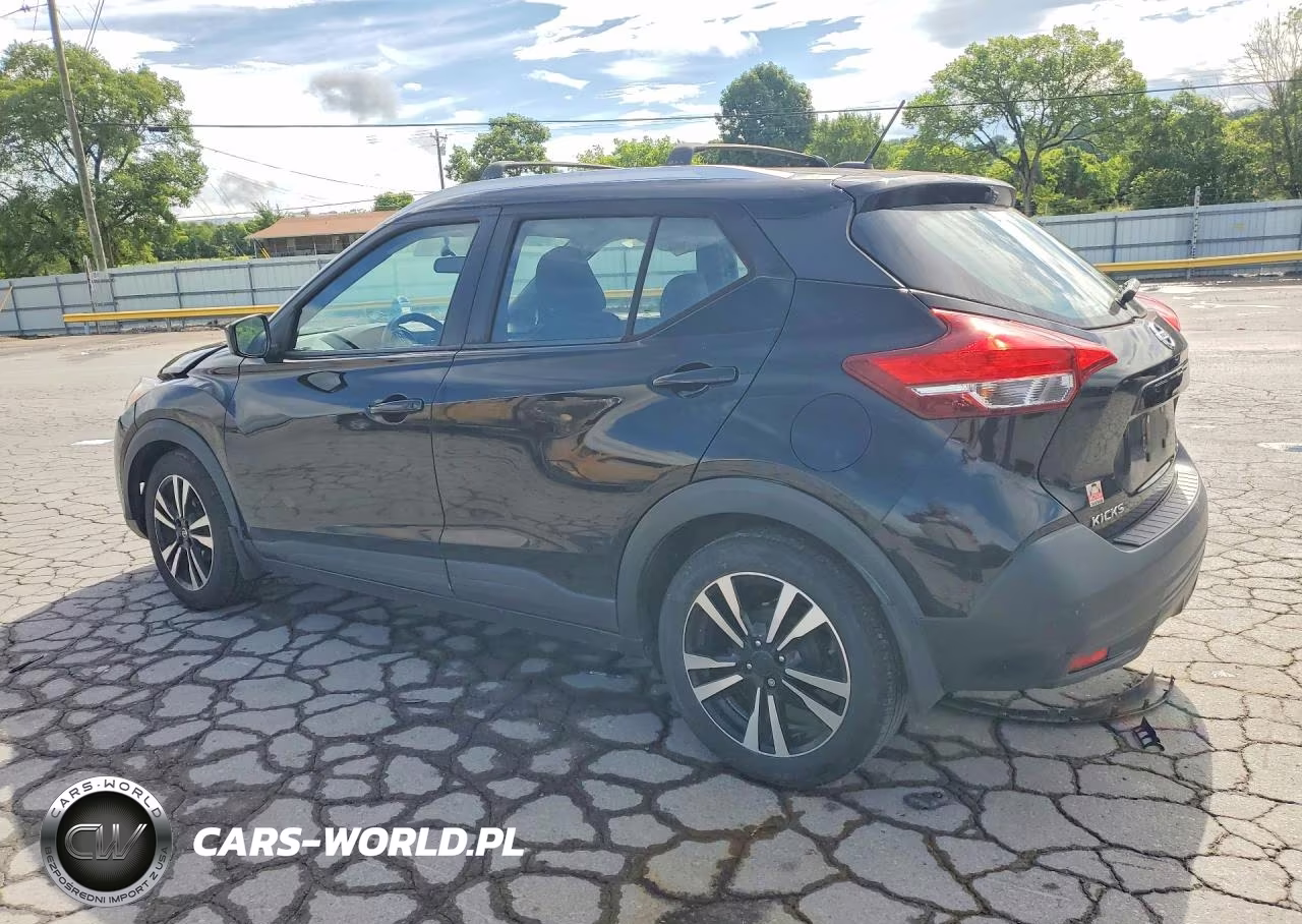 2018 Nissan Kicks Sv VIN:3N1CP5CU1JL533230 - 2
