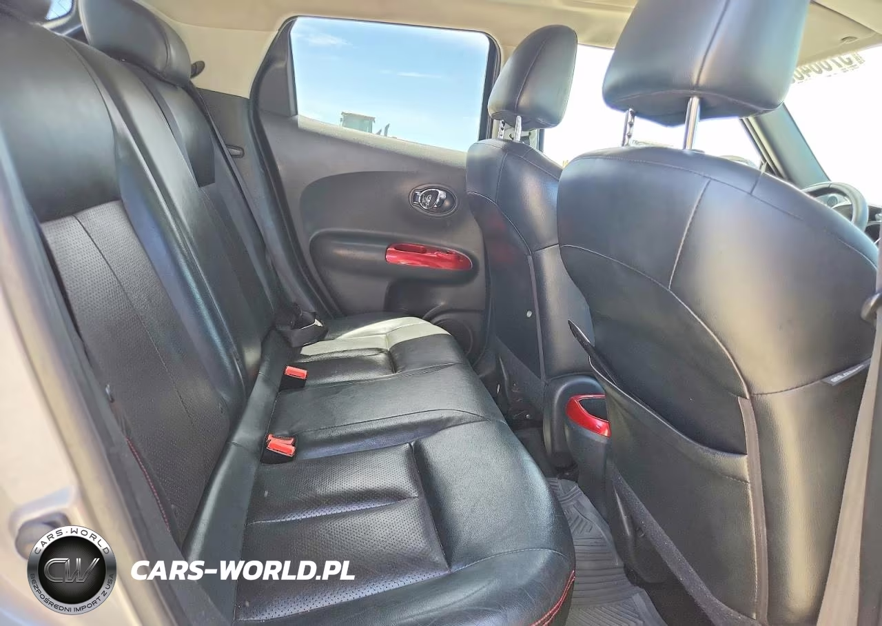 2011 Nissan Juke S VIN:JN8AF5MV5BT025181 - 11