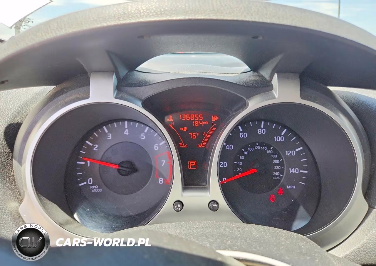 2011 Nissan Juke S VIN:JN8AF5MV5BT025181 - 9