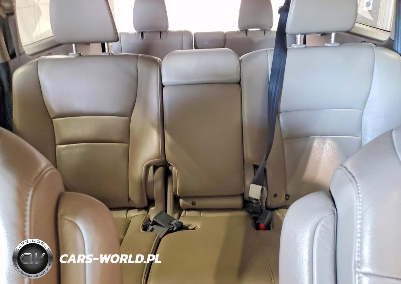 2016 Honda Pilot Touring VIN:5FNYF6H94GB113887 - 10