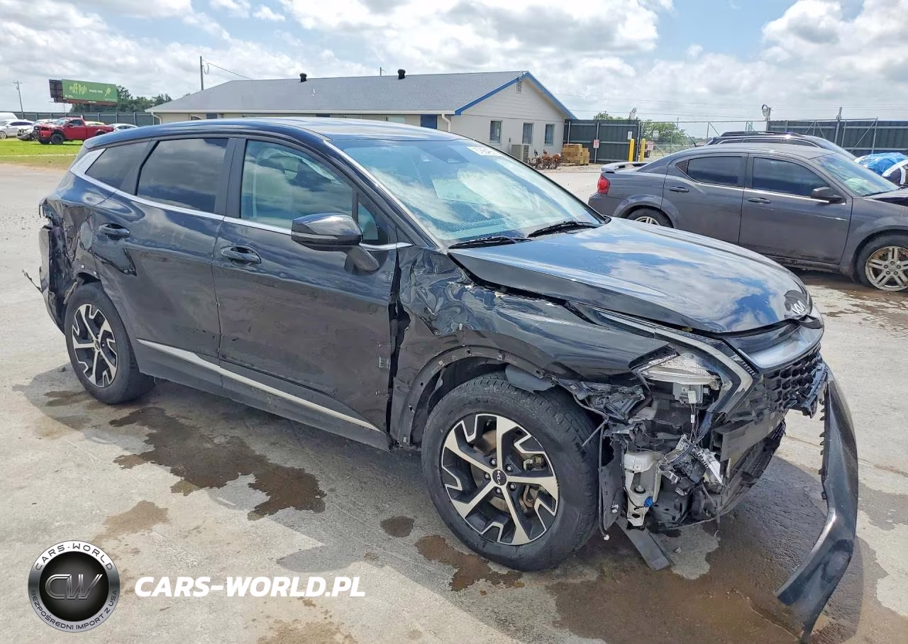 2023 Kia Sportage VIN:5XYK33AF3PG002818 - 4