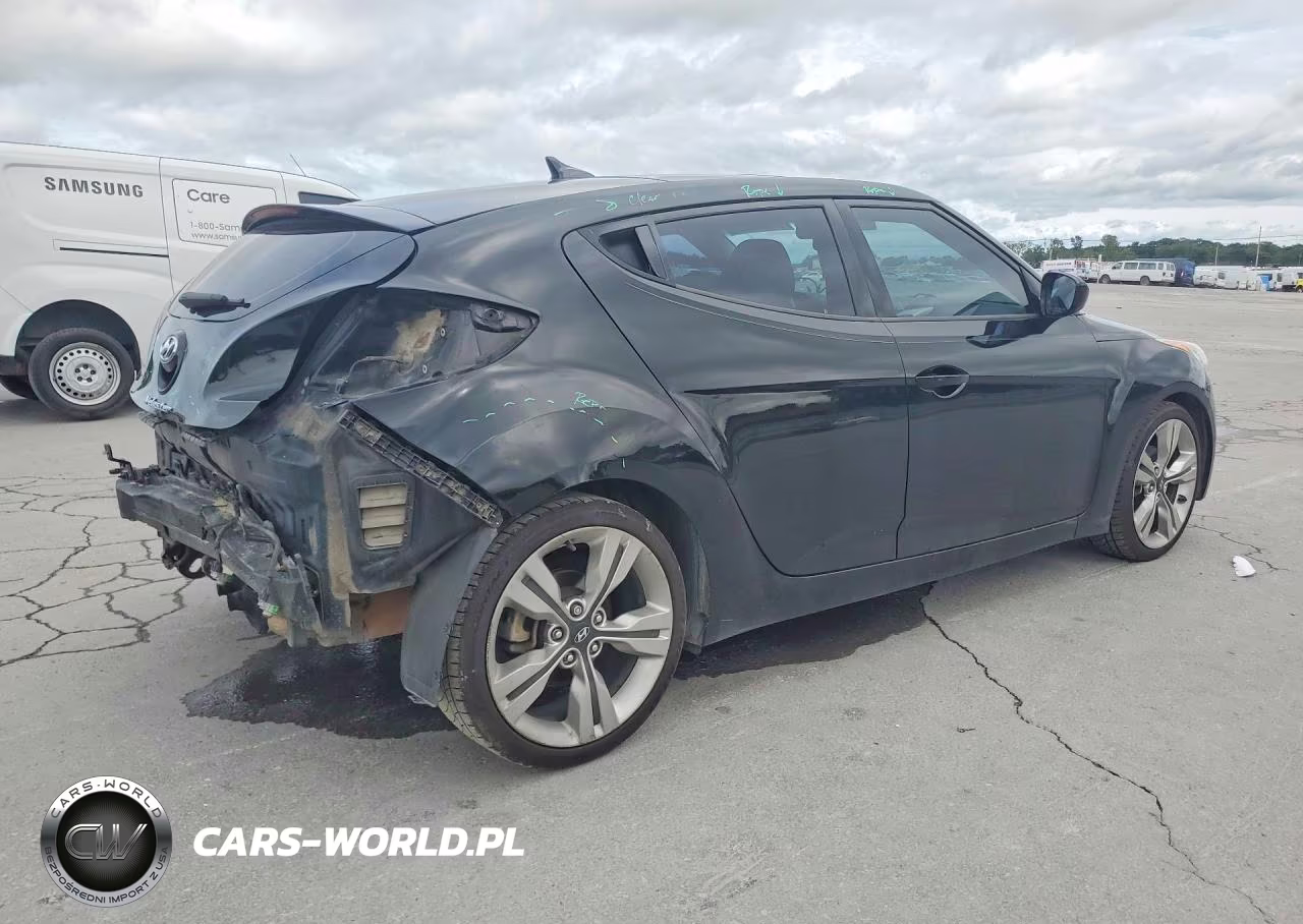 2012 Hyundai Veloster Base VIN:KMHTC6AD0CU069241 - 3