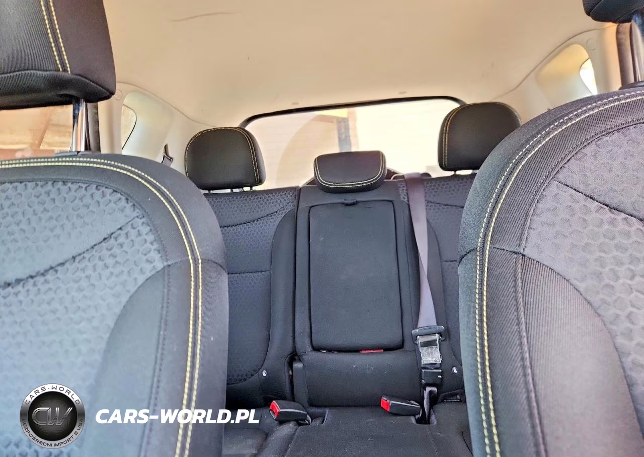 2015 Kia Soul + VIN:KNDJP3A50F7165879 - 10
