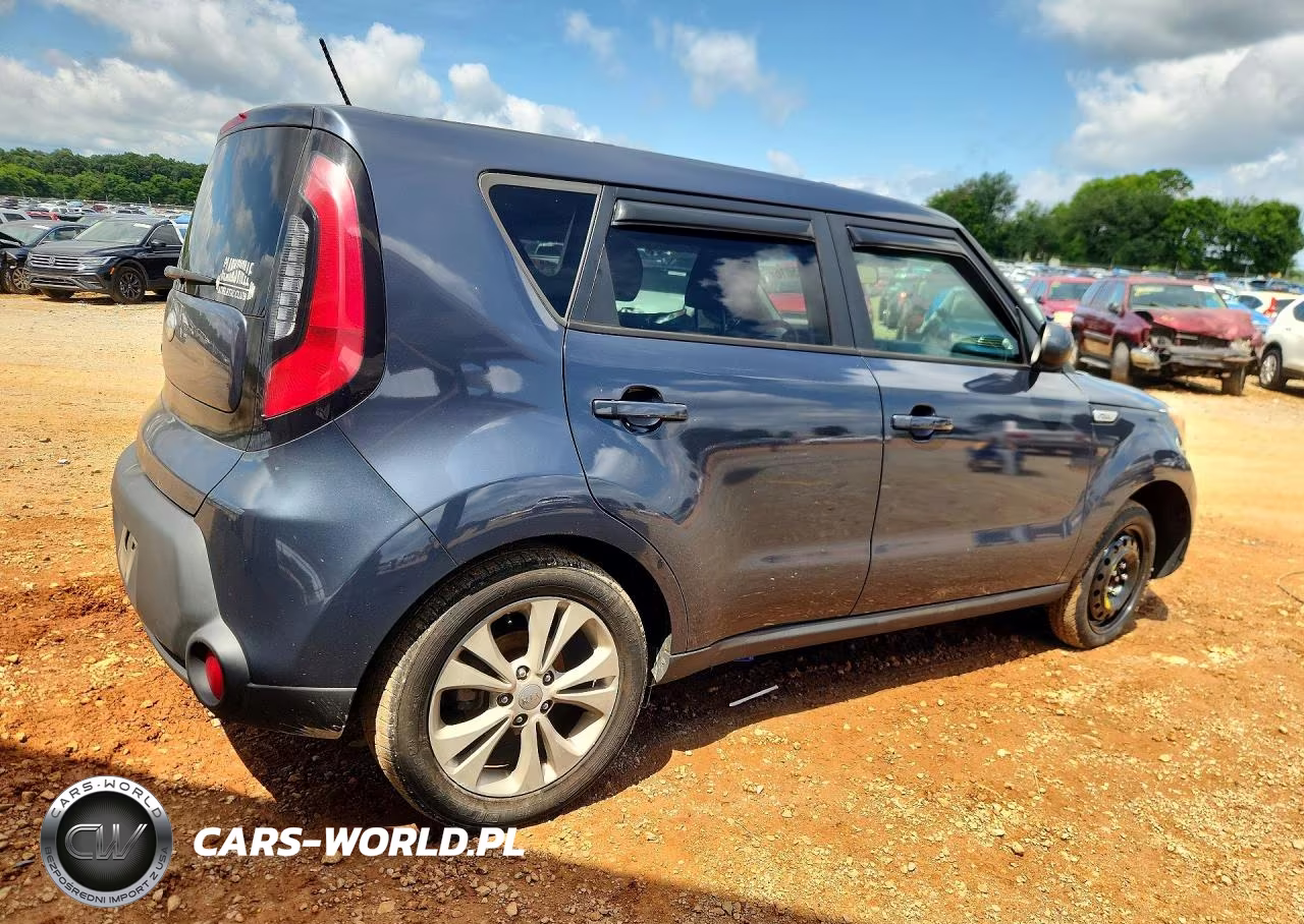 2015 Kia Soul + VIN:KNDJP3A50F7165879 - 3