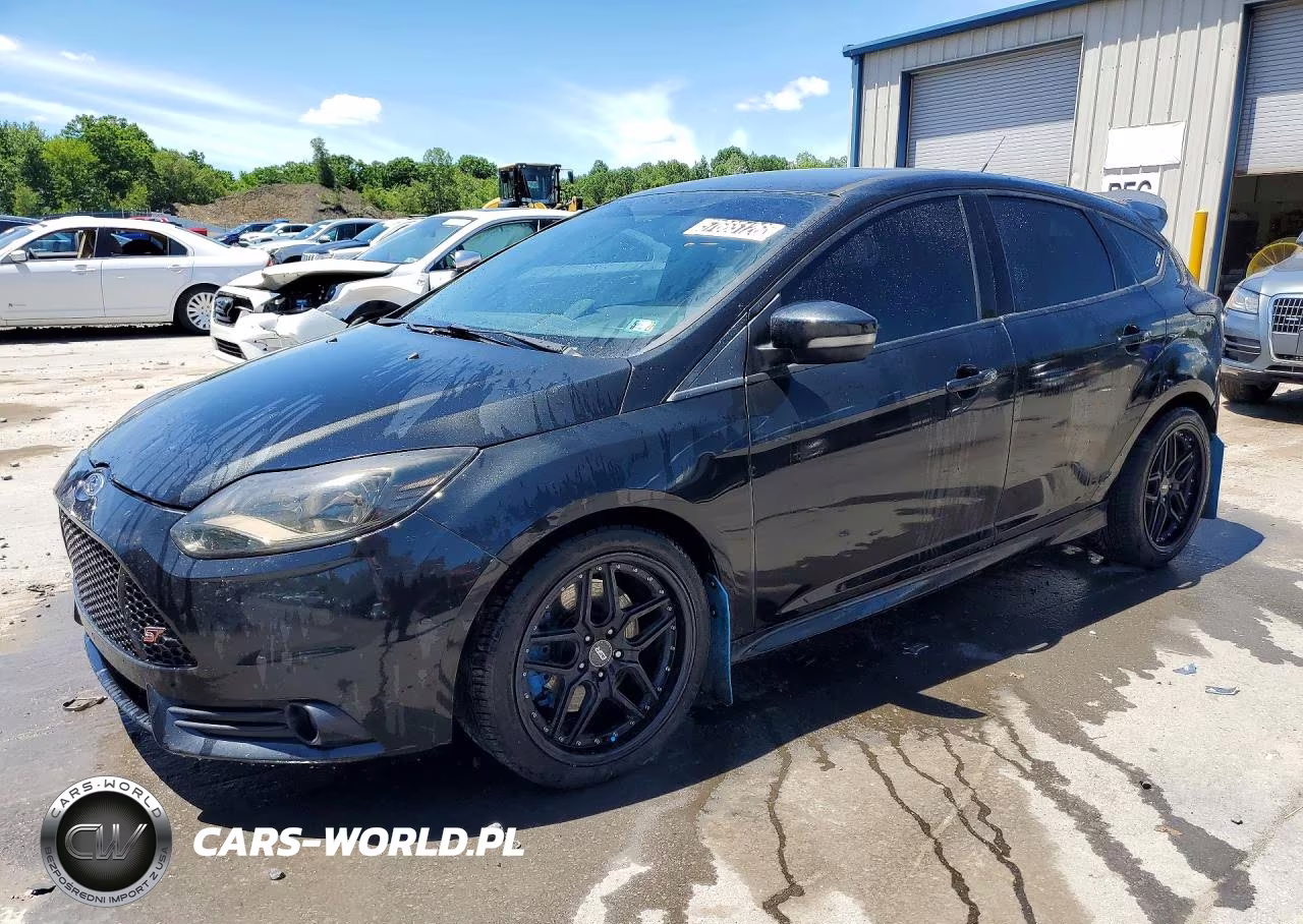 2014 Ford Focus St – zdjęcie 1 z 12
