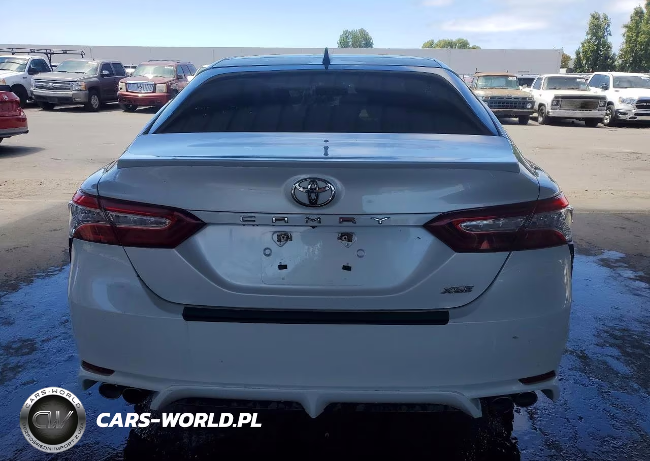 2020 Toyota Camry Xse VIN:4T1K61AK6LU945945 - 6