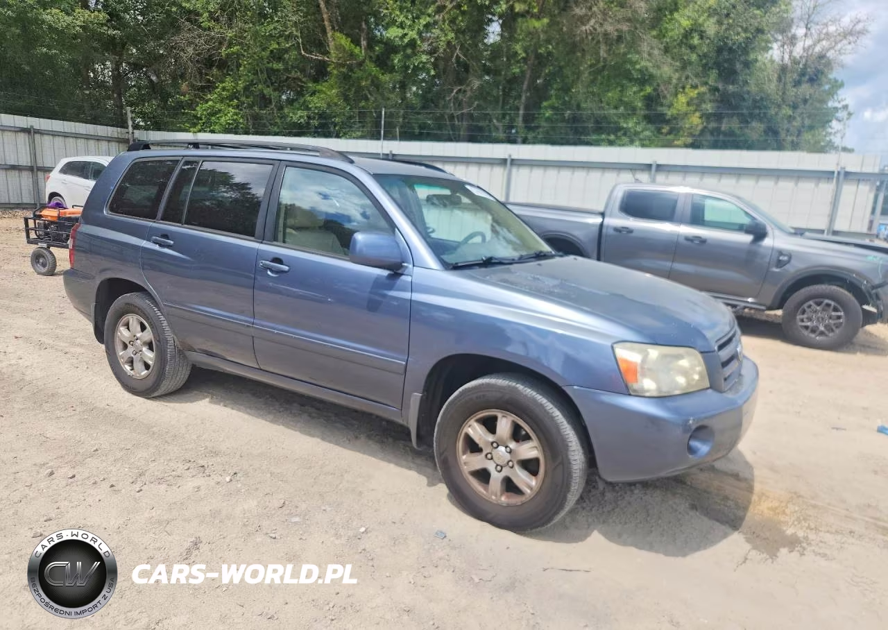 2004 Toyota Highlander Base VIN:JTEGP21A240021608 - 4