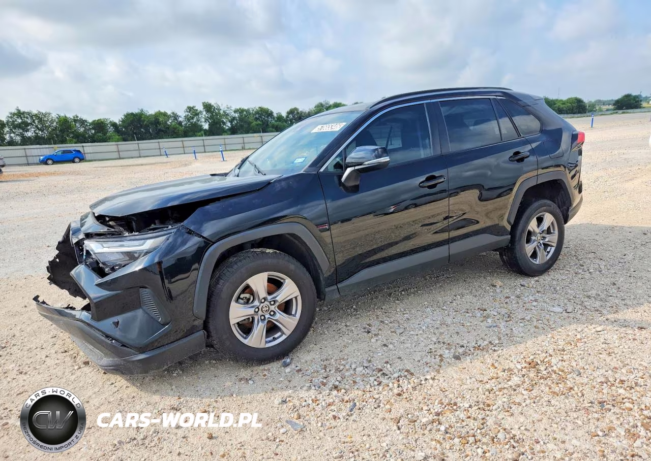 2023 Toyota Rav4 Xle – zdjęcie 1 z 14