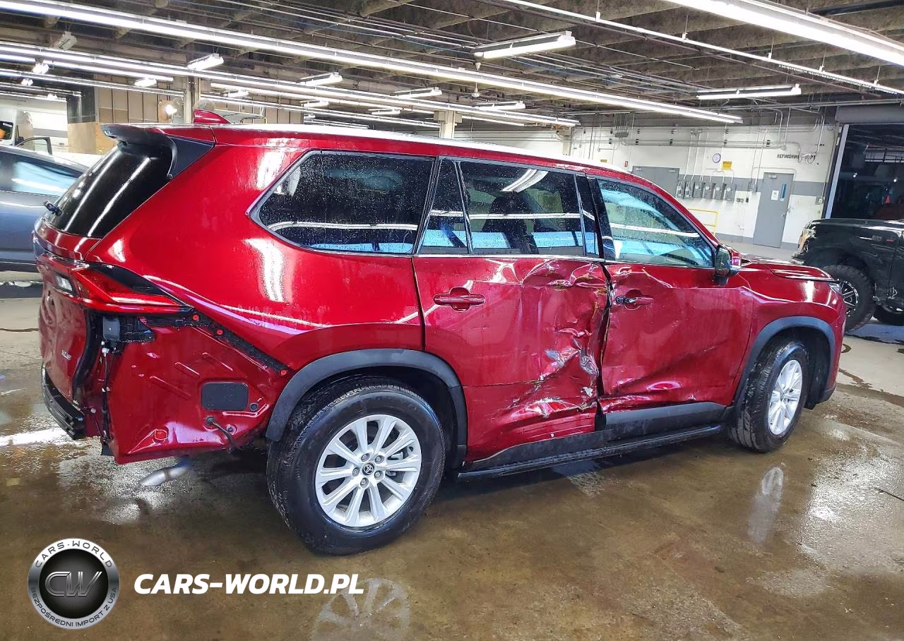 2024 Toyota Grand Highlander Xle VIN:5TDAAAB54RS051740 - 3