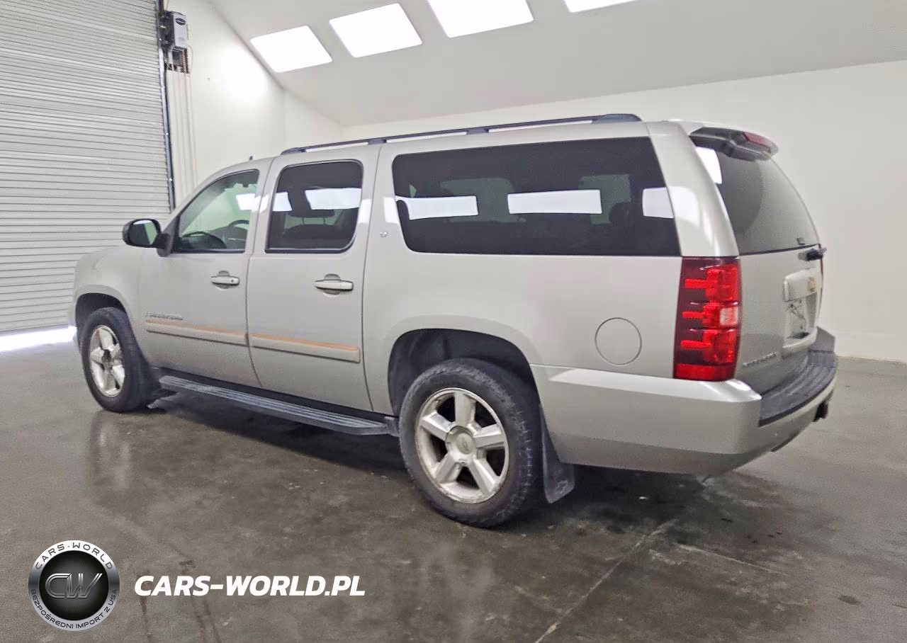 2007 Chevrolet Suburban C1500 VIN:1GNFC16J77J372227 - 2