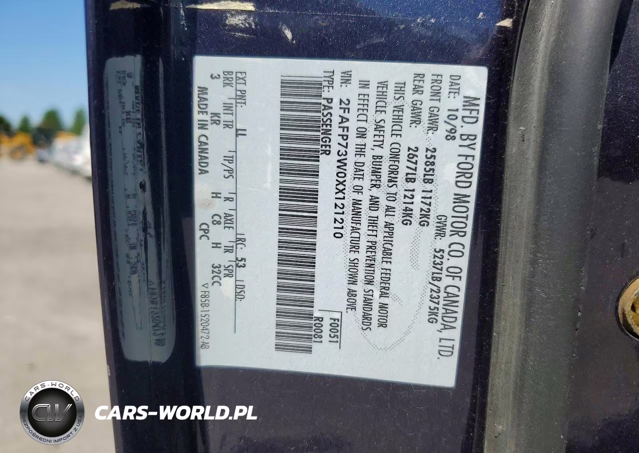 1999 Ford Crown Victoria VIN:2FAFP73W0XX121210 - 12