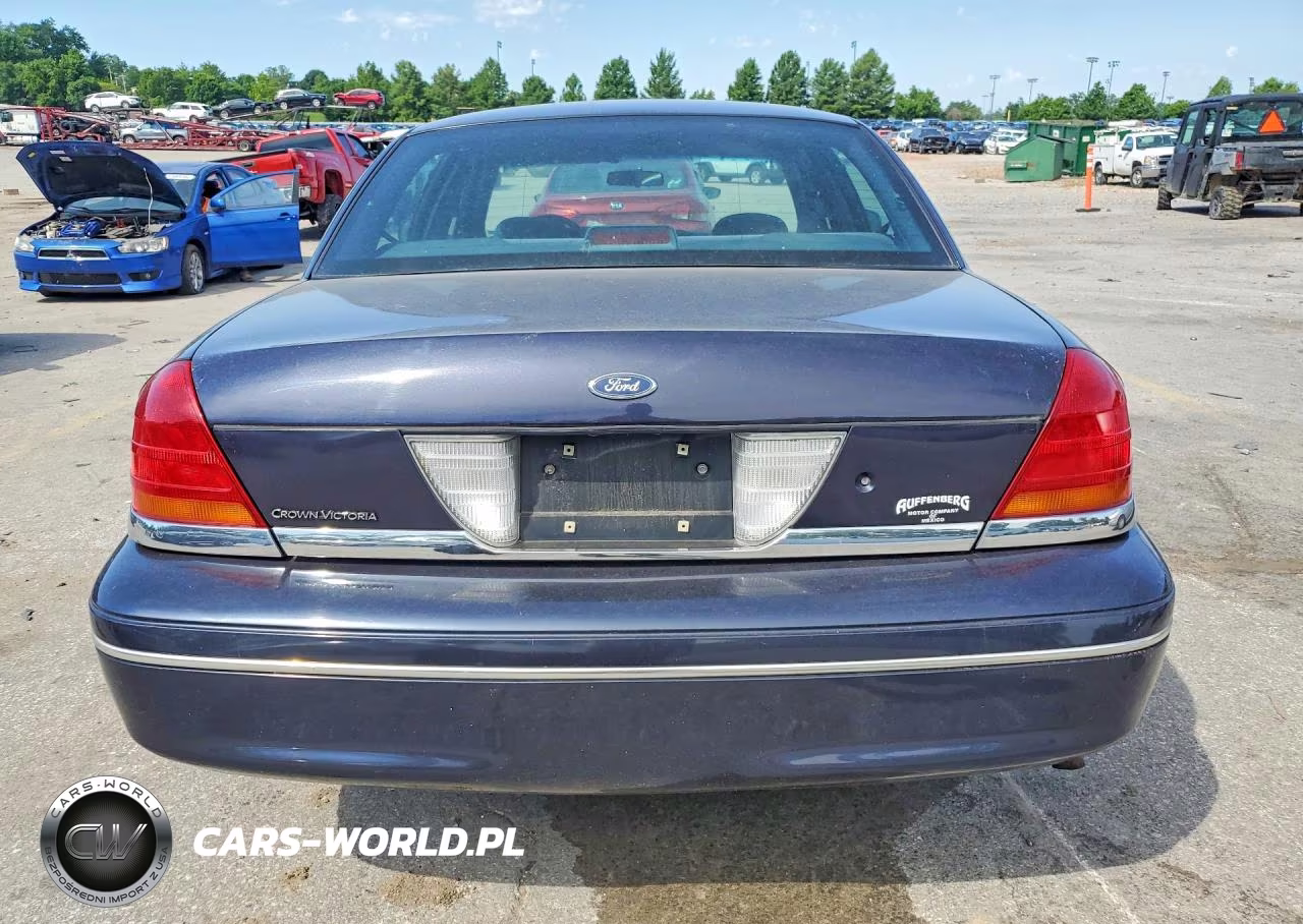 1999 Ford Crown Victoria VIN:2FAFP73W0XX121210 - 6