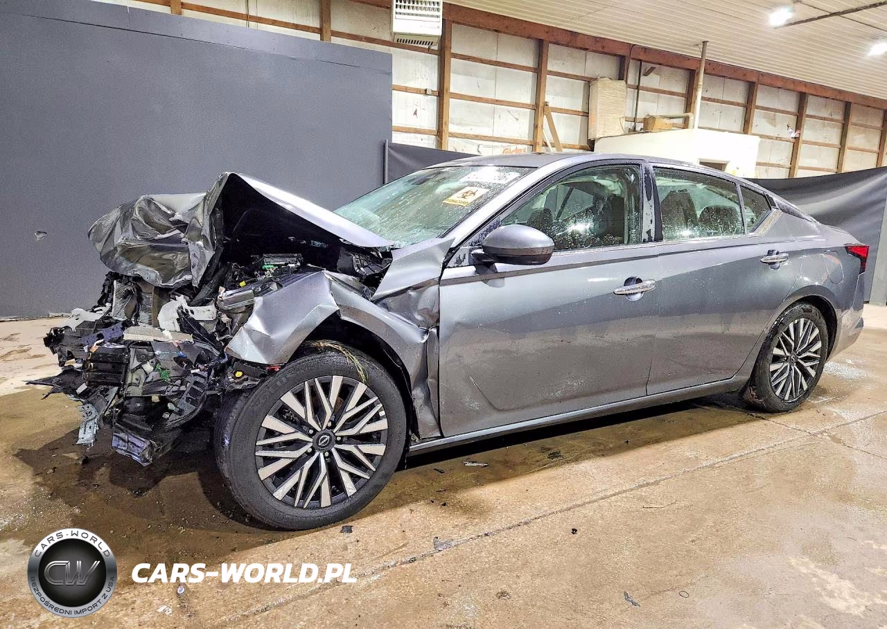 2025 Nissan Altima Sv – zdjęcie 1 z 13