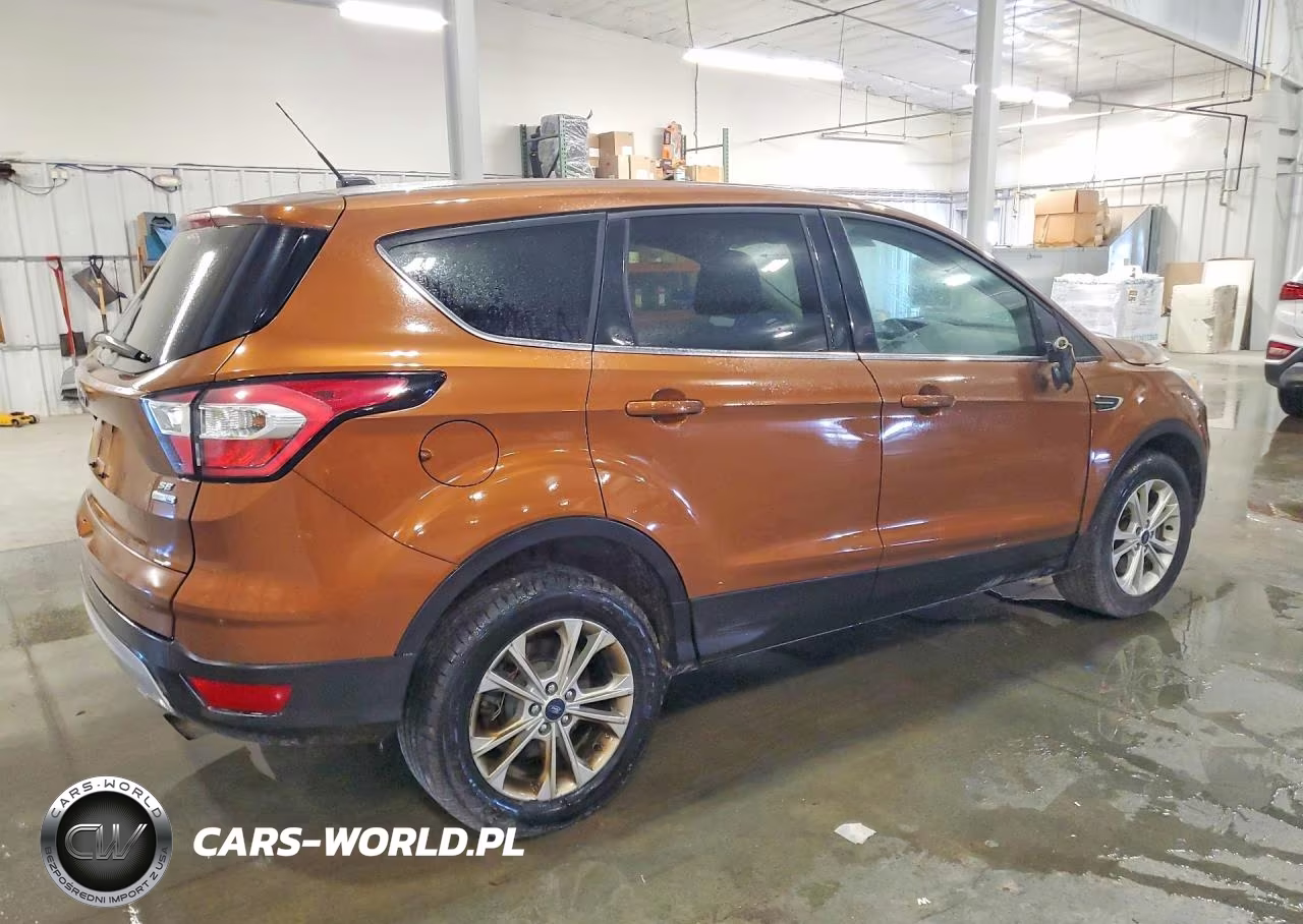2017 Ford Escape Se VIN:1FMCU9GD0HUE76246 - 3