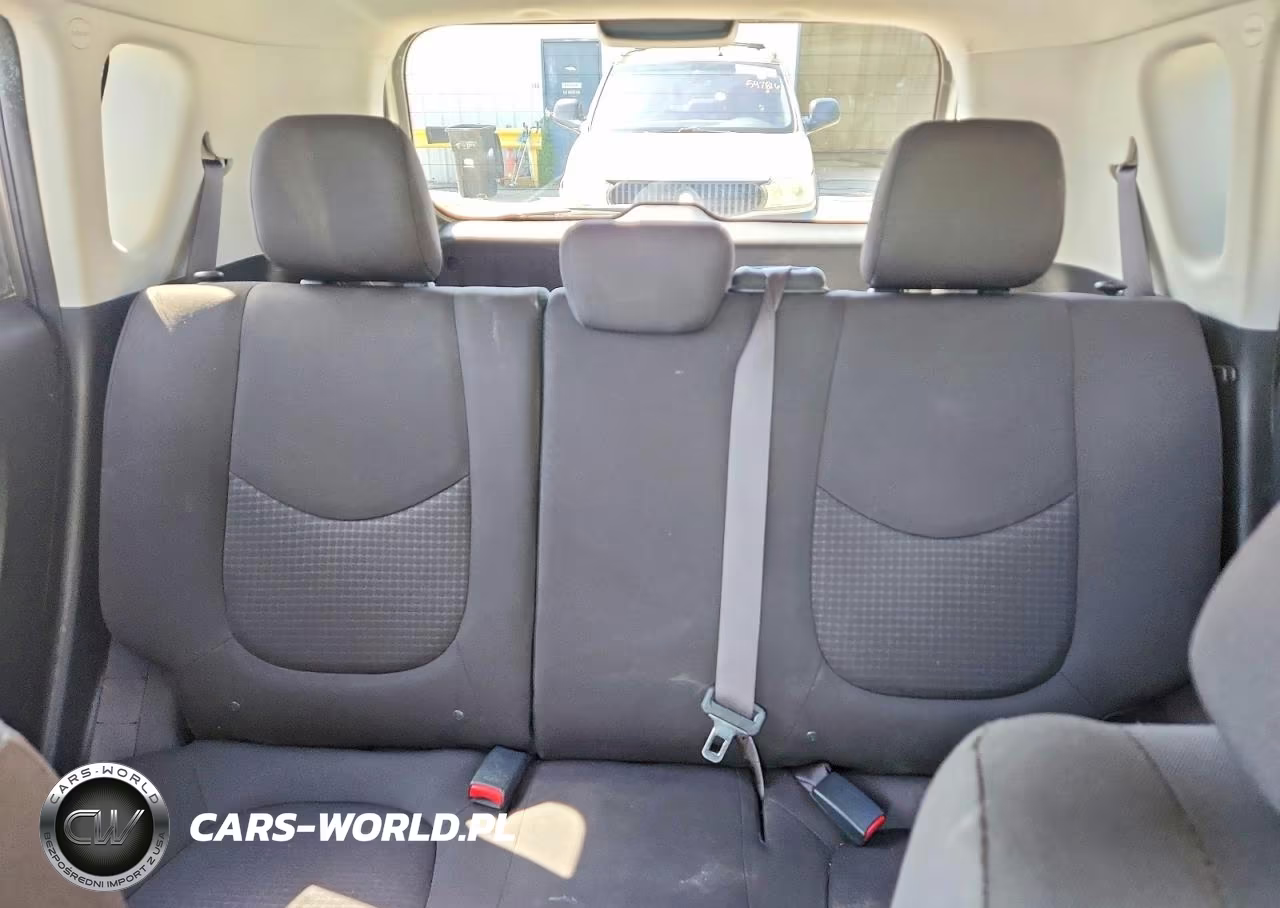 2013 Kia Soul Base VIN:KNDJT2A57D7635425 - 10