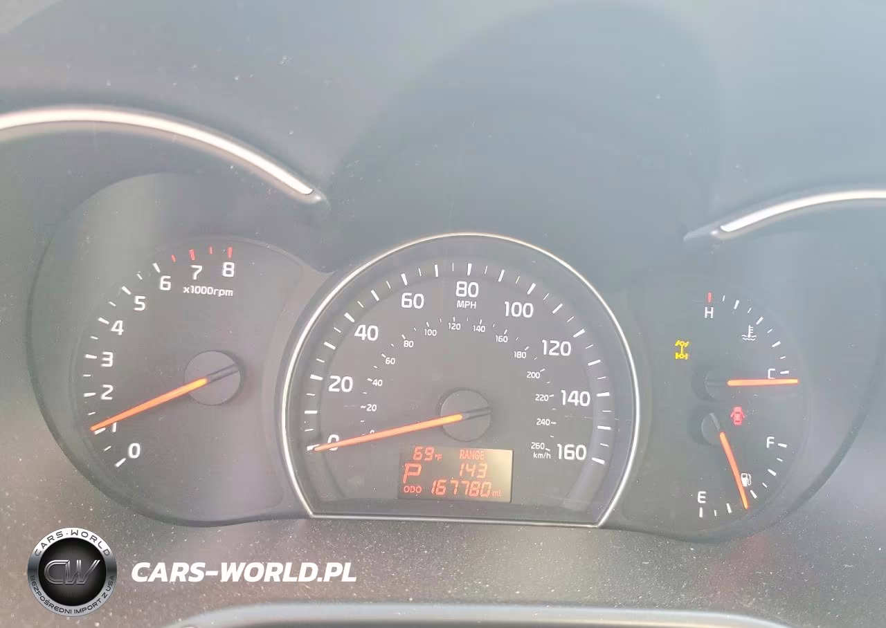 2015 Kia Sorento Lx VIN:5XYKTDA60FG614611 - 9