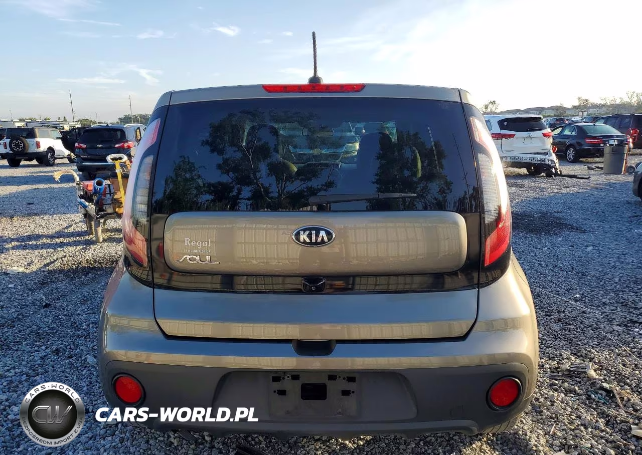 2019 Kia Soul Base VIN:KNDJN2A27K7645370 - 6