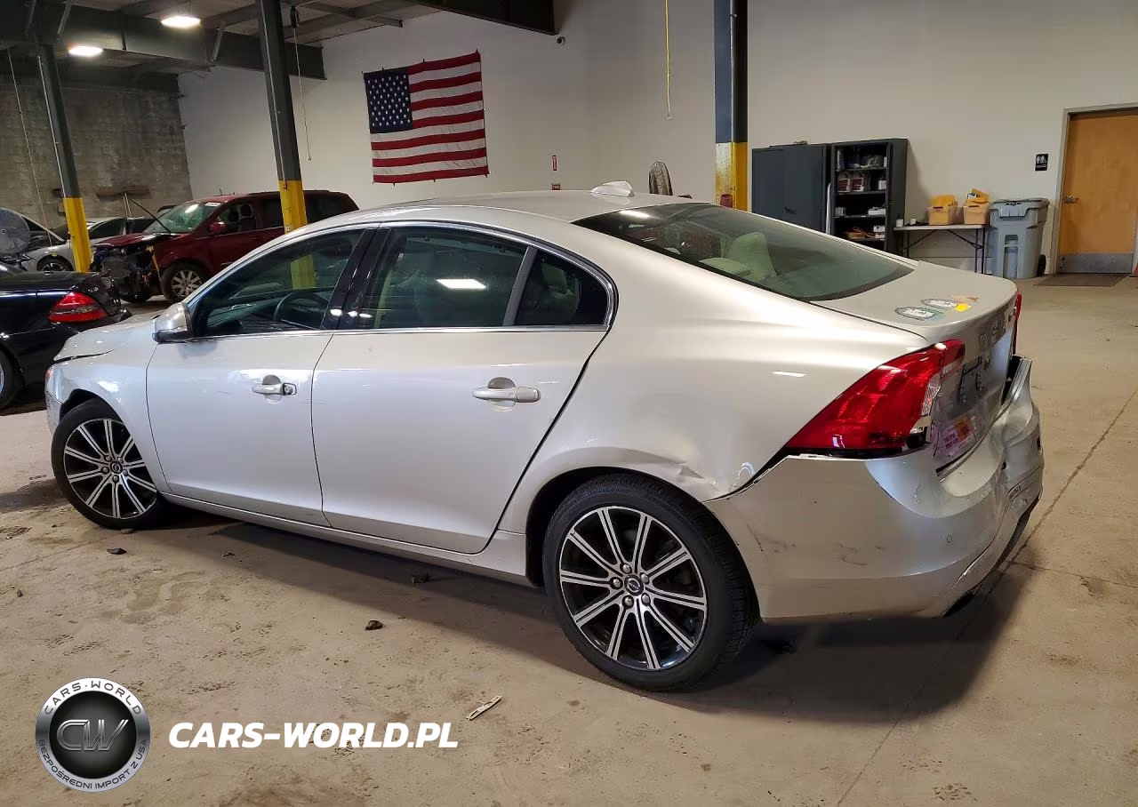 2017 Volvo S60 Premier VIN:LYV402TK5HB128968 - 2
