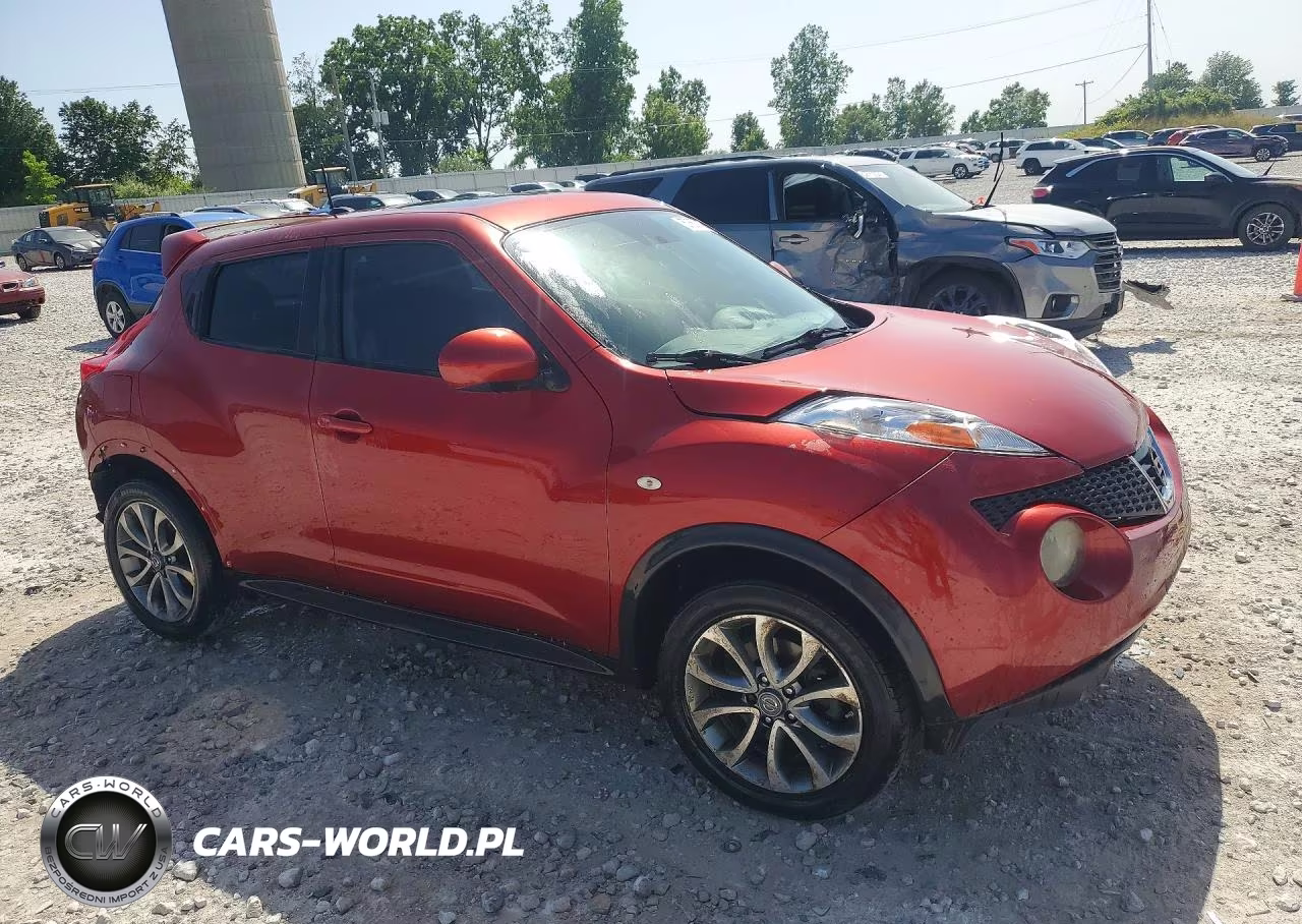 2011 Nissan Juke S VIN:JN8AF5MR4BT022243 - 4